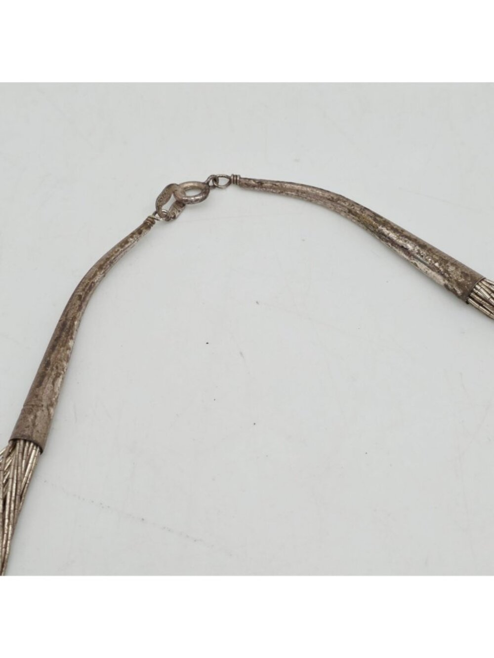 30” Old Carlisle Native American Liquid Sterling Silver 30 Strand Necklace Cones - Picture 7 of 13